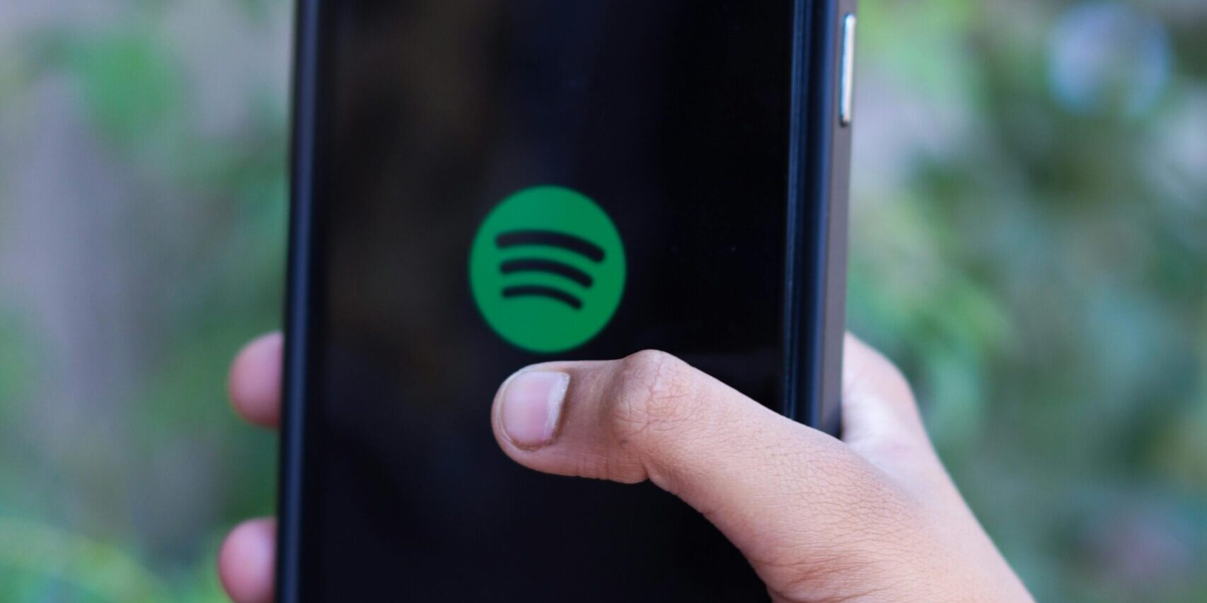 Boost je muziekcarrière met echte Spotify volgers » Citytrip Parijs
