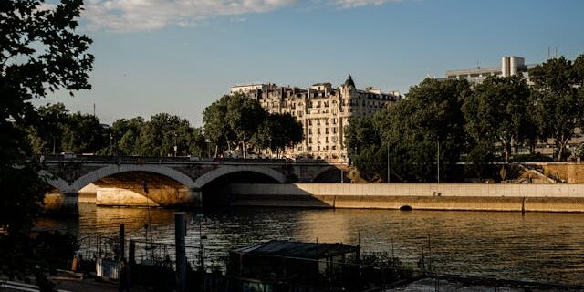 pexels-svitlana-shakalova-1789851085-32021516